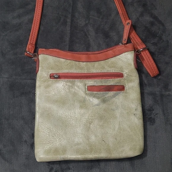 Stylish Crossbody Bag with Embroidered Cross and Wing Design - Picture 2 of 3